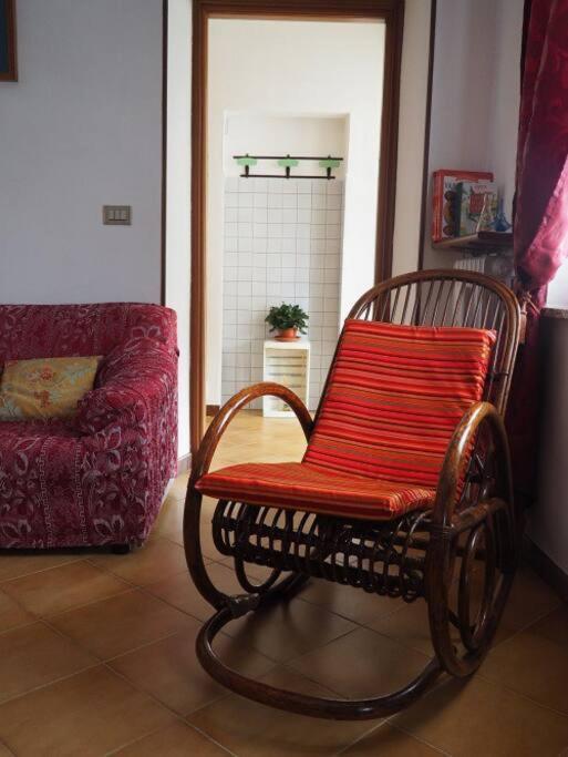 Casa Volpe Apartment Magliano Alfieri Екстериор снимка